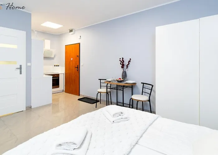 Wonder - W Przyziemiu - Cicha Okolica